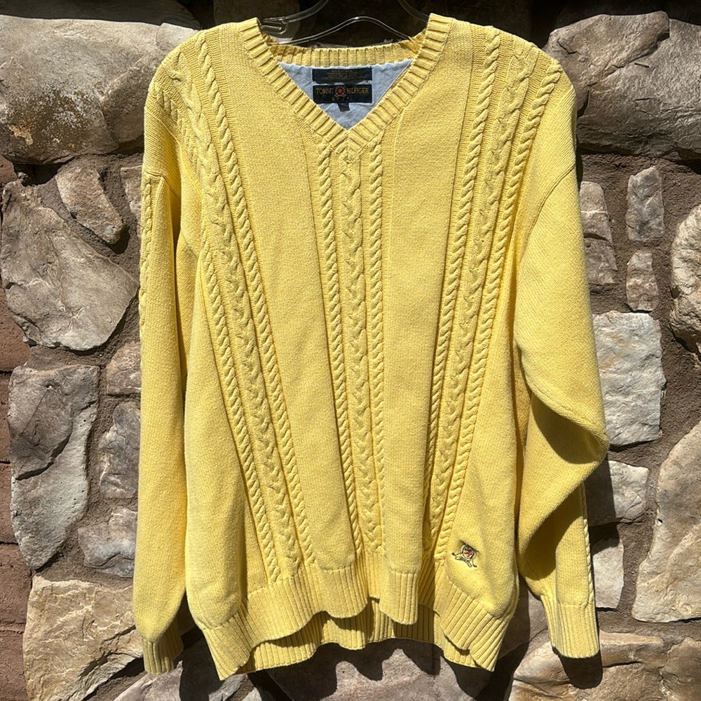 Vintage Tommy Hilfiger Golf Cable Knit Sweater V-Neck Yellow Large 90s